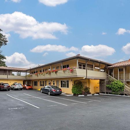 Best Western Carmel'S Town House Lodge Екстериор снимка