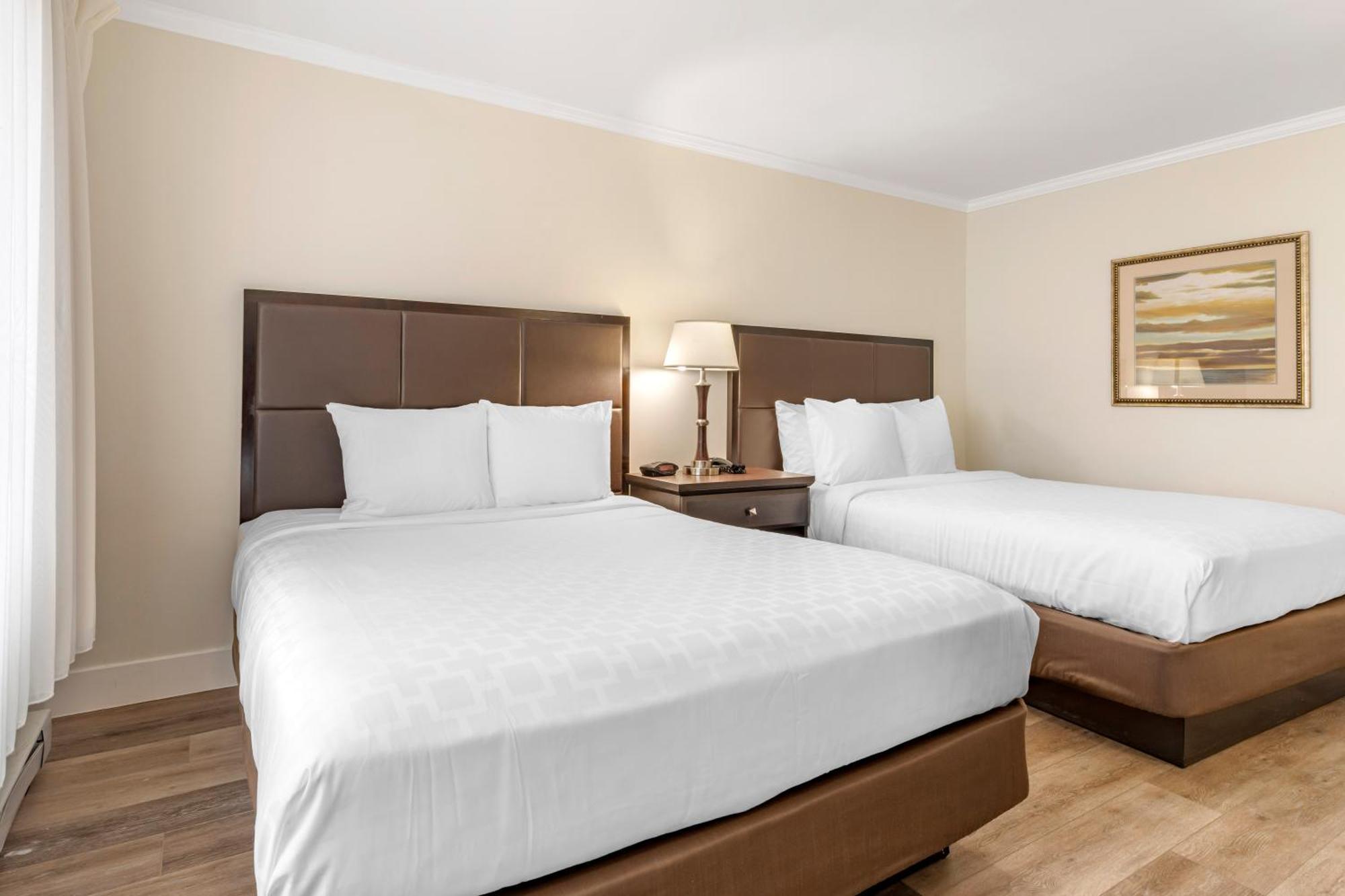 Best Western Carmel'S Town House Lodge Екстериор снимка